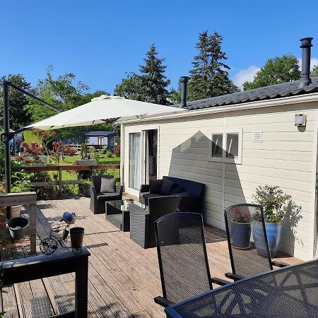 Chalet De Huismus Rijs Exterior photo